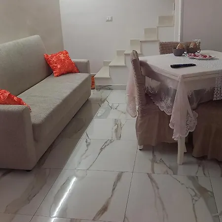 La Tina Napels